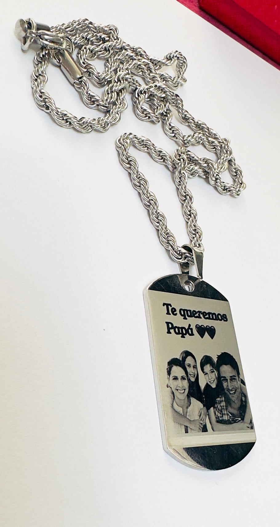 Colgantes de cordon personalizados