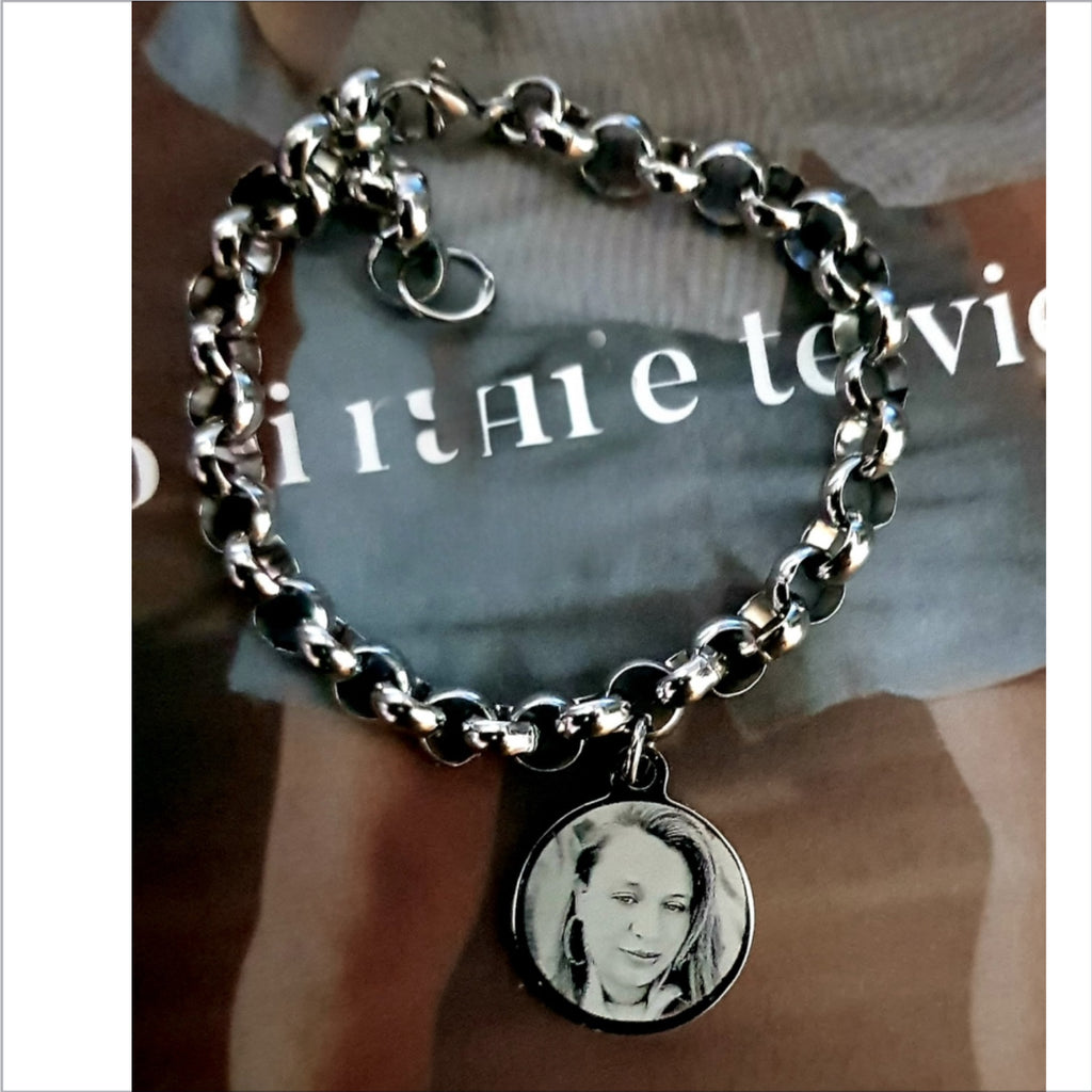 PULSERAS CON TU FOTO O NOMBRES