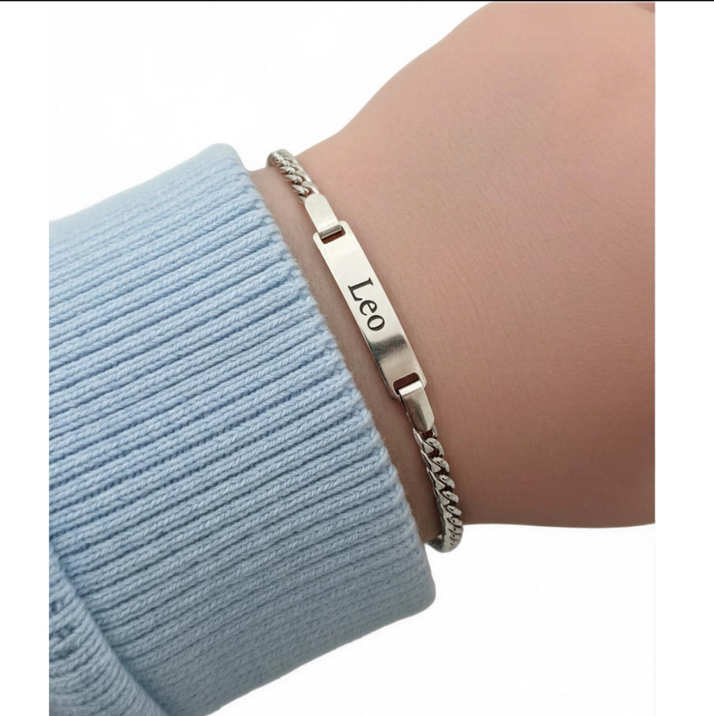 Pulsera de bebé plateada