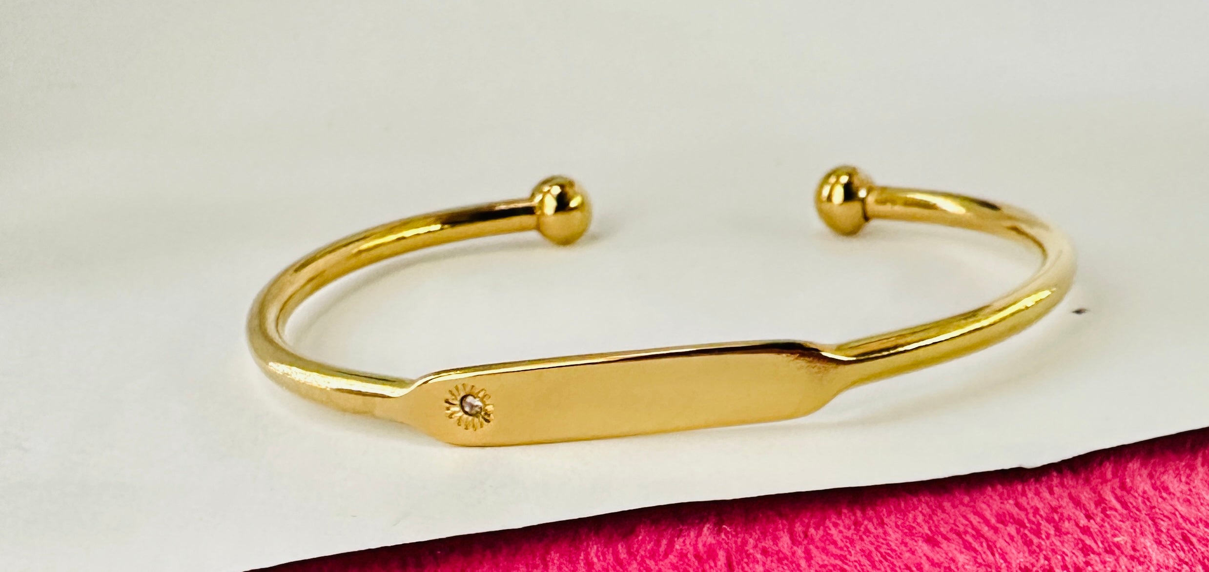 pulsera abierta acero dorado personalizado